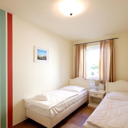 בינץ Apartmenthaus Hus Uebi By Rujana מראה חיצוני תמונה