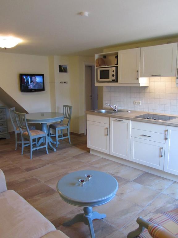 בינץ Apartmenthaus Hus Uebi By Rujana חדר תמונה