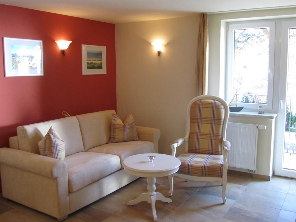 בינץ Apartmenthaus Hus Uebi By Rujana חדר תמונה