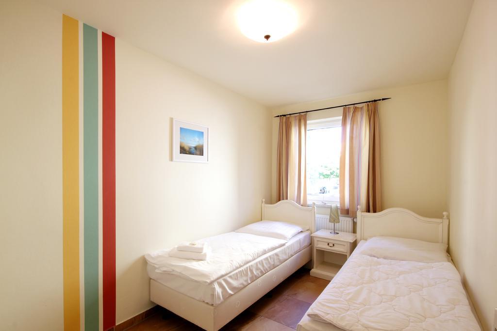 בינץ Apartmenthaus Hus Uebi By Rujana מראה חיצוני תמונה