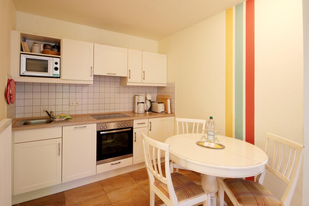 בינץ Apartmenthaus Hus Uebi By Rujana מראה חיצוני תמונה